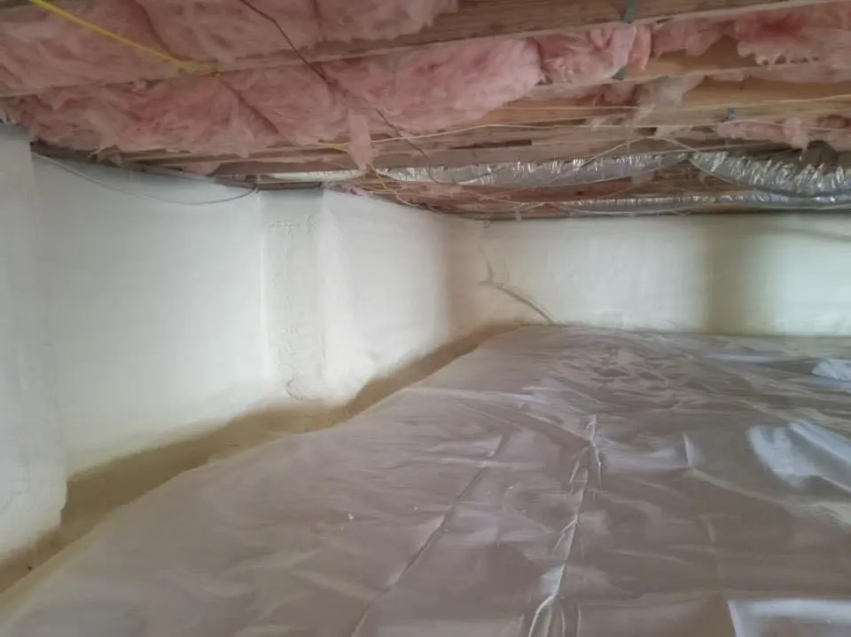 Crawl space encapsulation with closed-cell spray foam for Flat Roof Repair in Suisun City